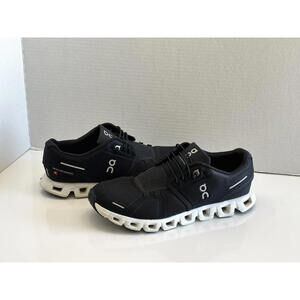 On Cloud 5 Shoes Women's 9.5 Black White Running Gym Comfort Sneakers 59.98904